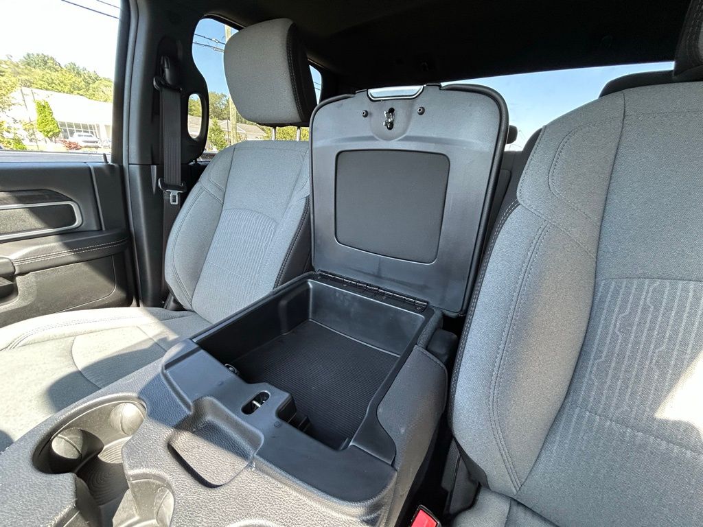 2024 Ram 2500 Big Horn photo 29