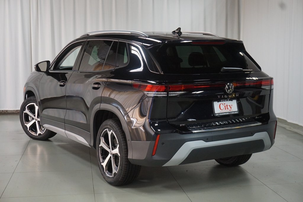 2025 Volkswagen Tiguan SE photo 4
