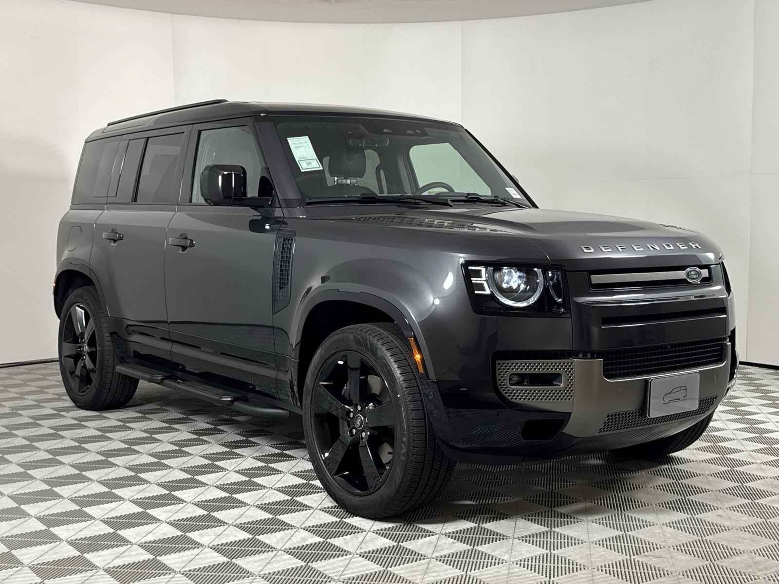 2025 Land Rover Defender 110 X-Dynamic SE photo 7