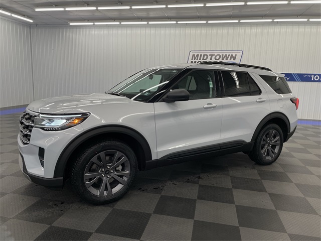 2026 Ford Explorer Active's photo