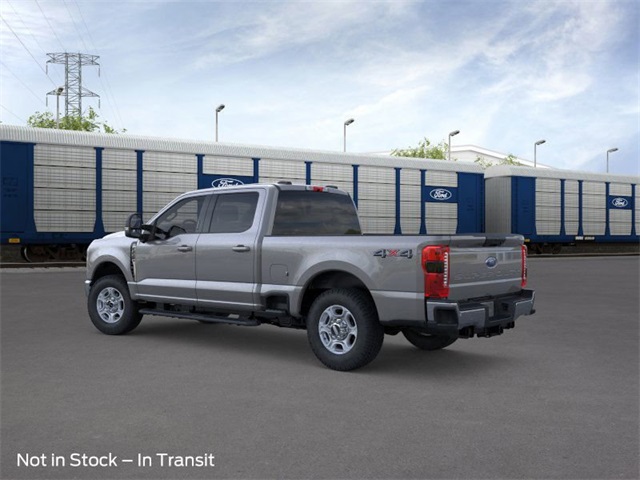 2026 Ford F-350 XLT photo 4