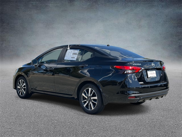 2025 Nissan Versa S photo 4