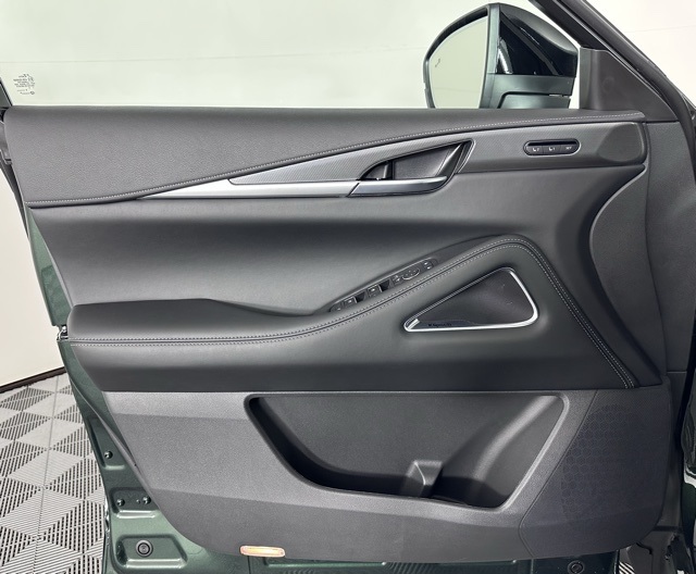 2026 Infiniti QX60 Luxe photo 10