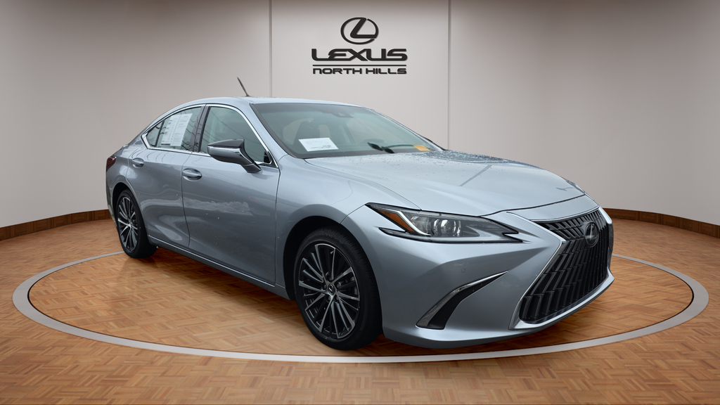 2023 Lexus ES 350's photo