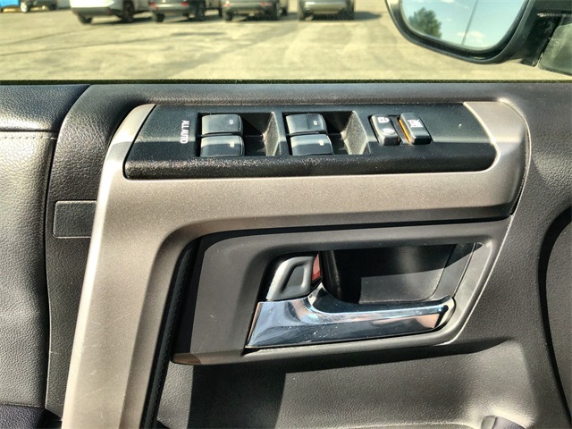 2024 Toyota 4Runner SR5 Premium photo 4