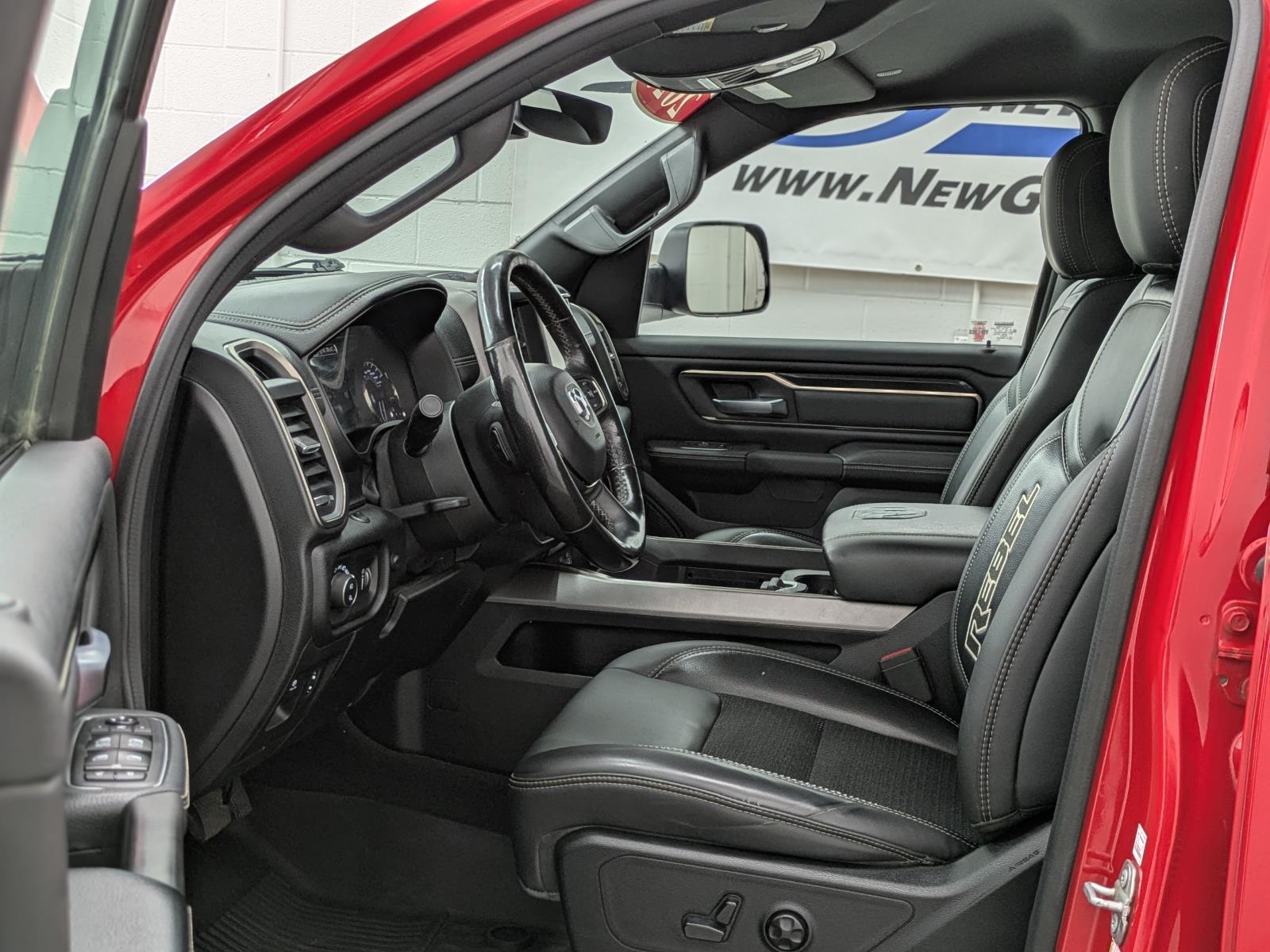 2020 Ram 1500 Rebel photo 4