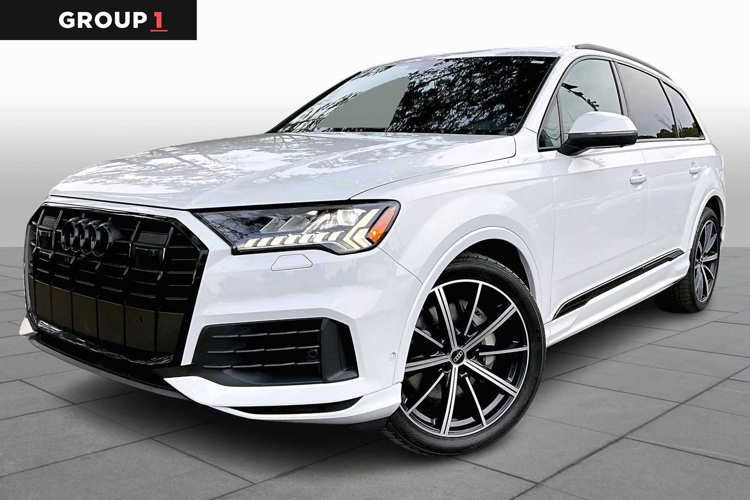 2023 Audi Q7 Prestige's photo