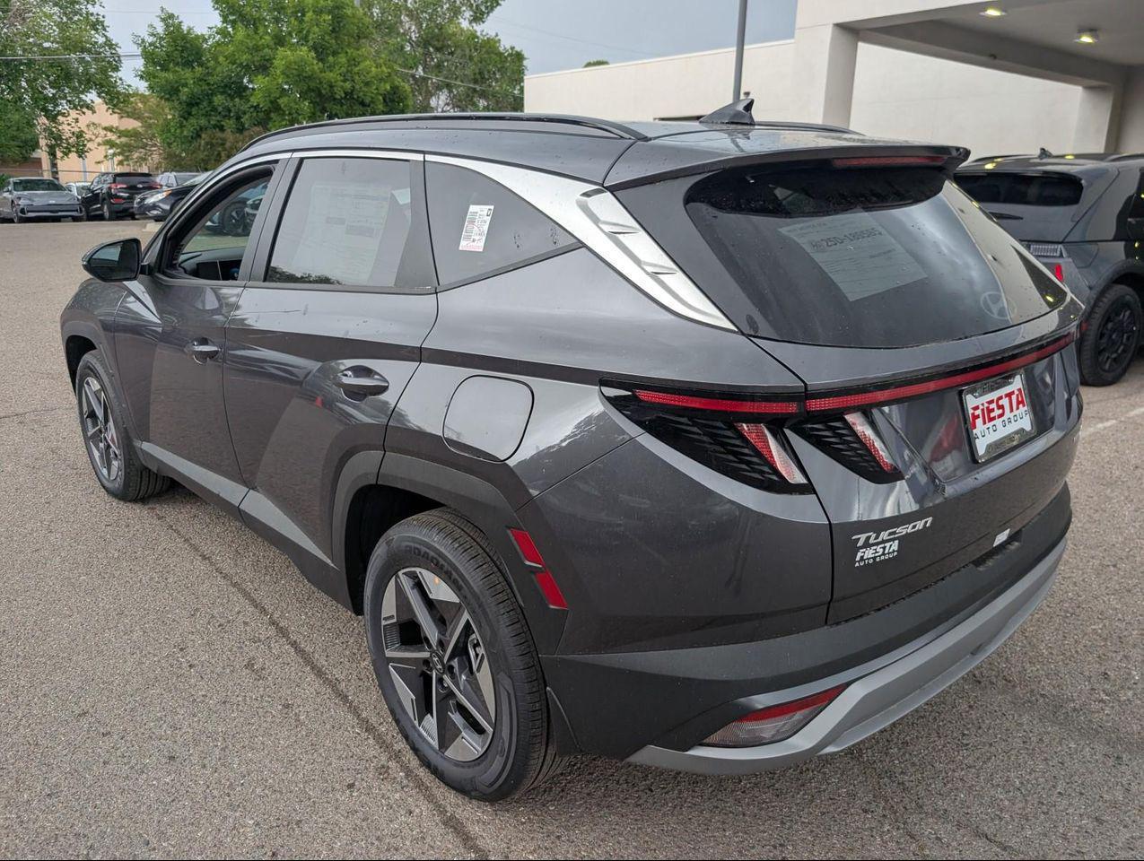 2025 Hyundai Tucson Hybrid SEL Convenience photo 4