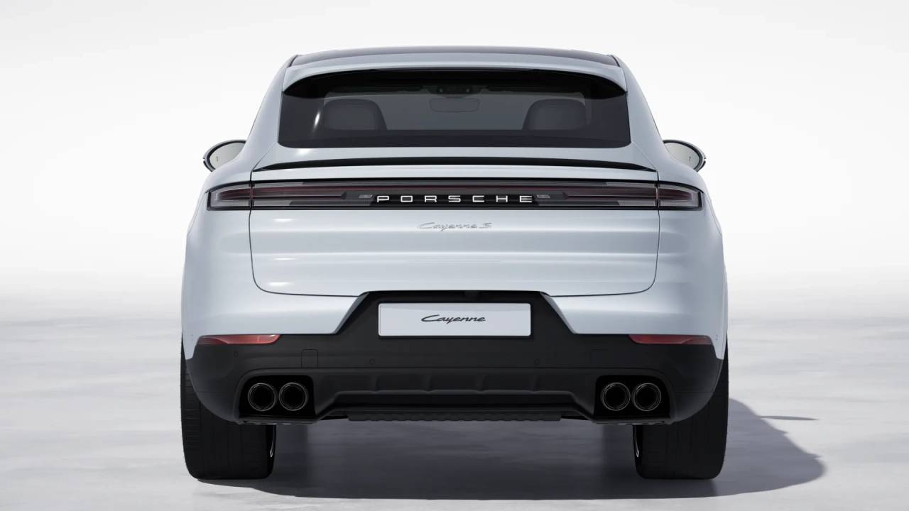 2026 Porsche Cayenne S Coupe photo 8