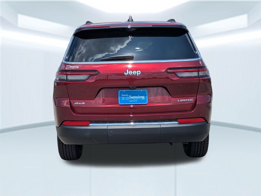2025 Jeep Grand Cherokee Limited photo 4