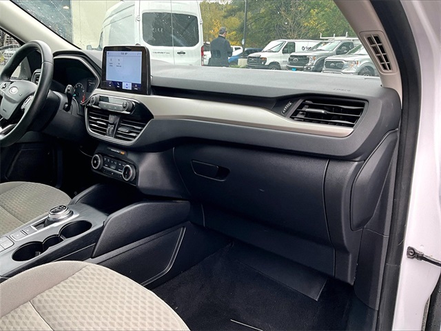 2022 Ford Escape SE photo 16