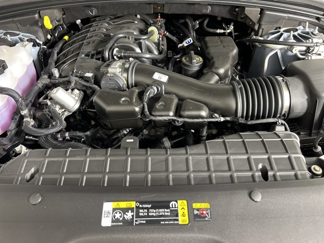 2025 Jeep Grand Cherokee Laredo Altitude photo 40