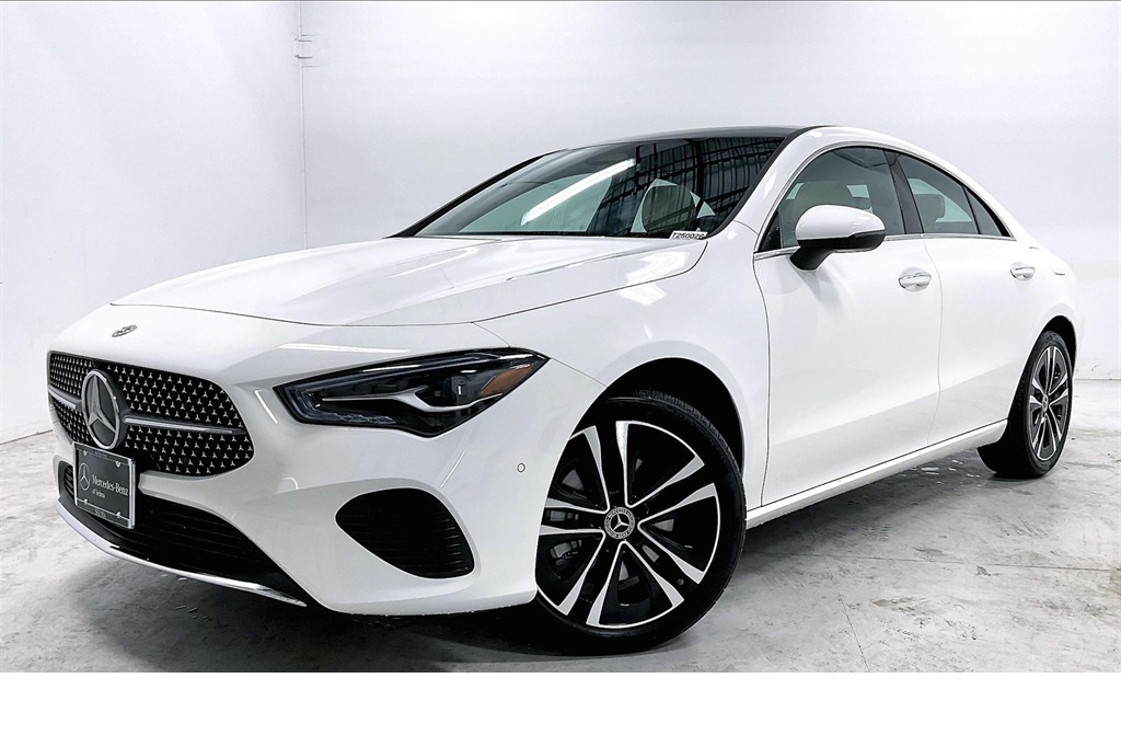 2025 Mercedes Benz CLA 250 photo 2