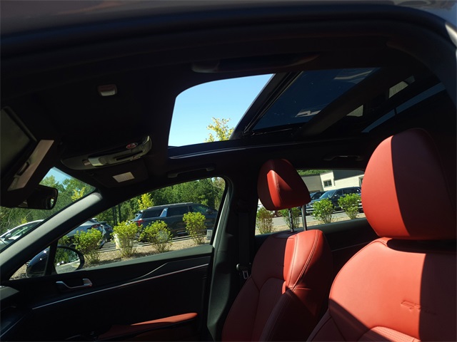 2025 Kia K5 GT-Line photo 16