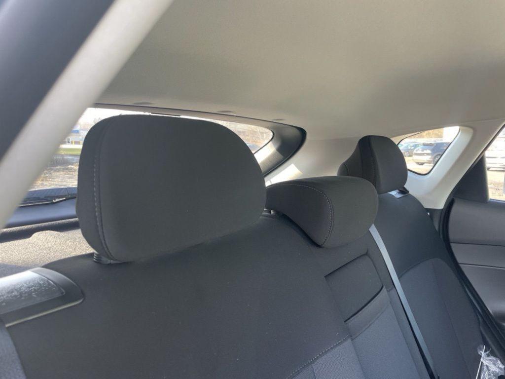 2024 Hyundai Kona SEL photo 13