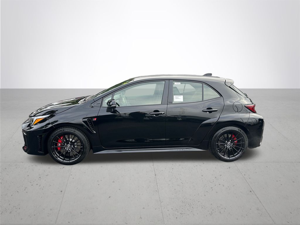 2025 Toyota Corolla GR Premium photo 9