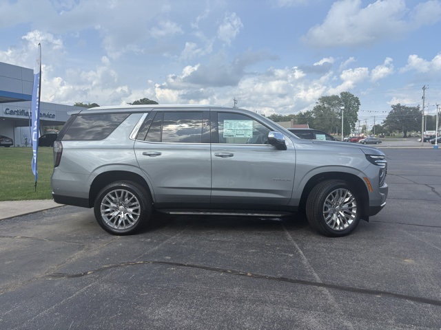 2025 Chevrolet Tahoe Premier photo 3