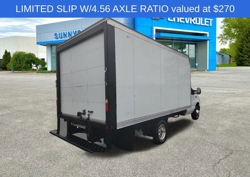 2017 Ford E-350 photo 4