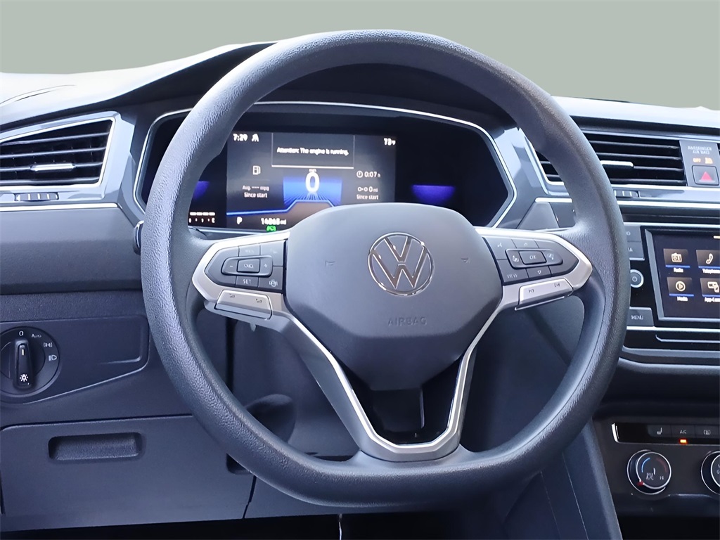 2022 Volkswagen Tiguan S photo 8