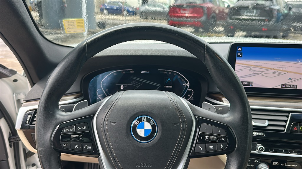 2023 Bmw 530e 5-Series photo 17