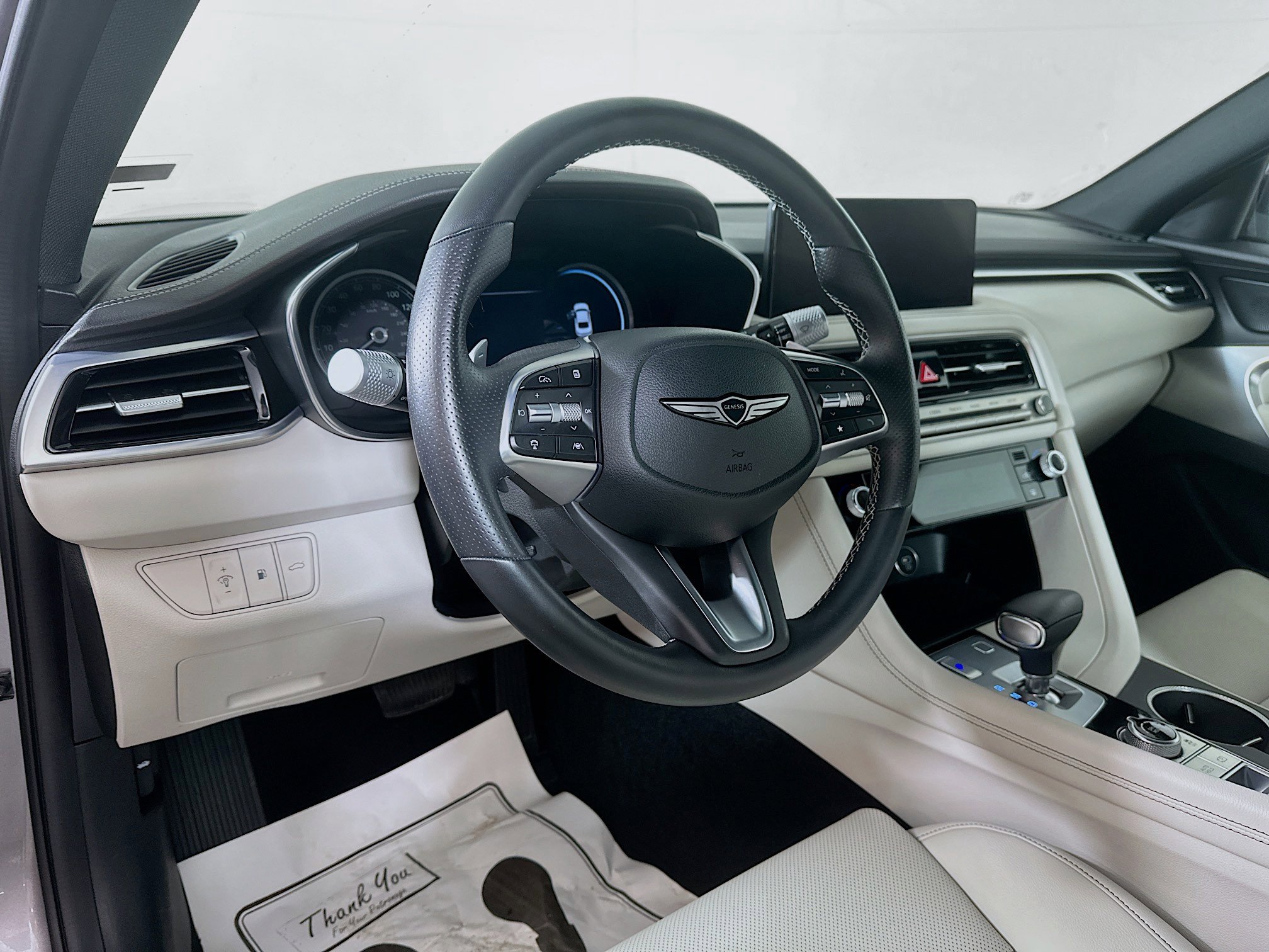 2025 Genesis G70 2.5T photo 9
