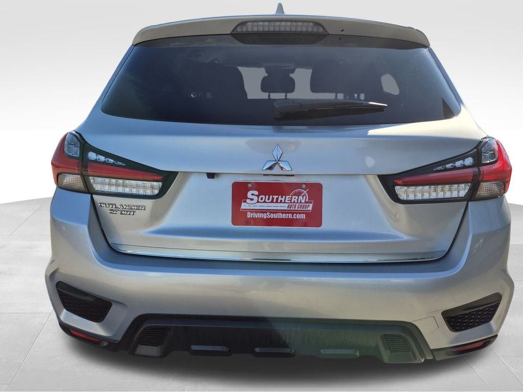 2021 Mitsubishi Outlander Sport S photo 3