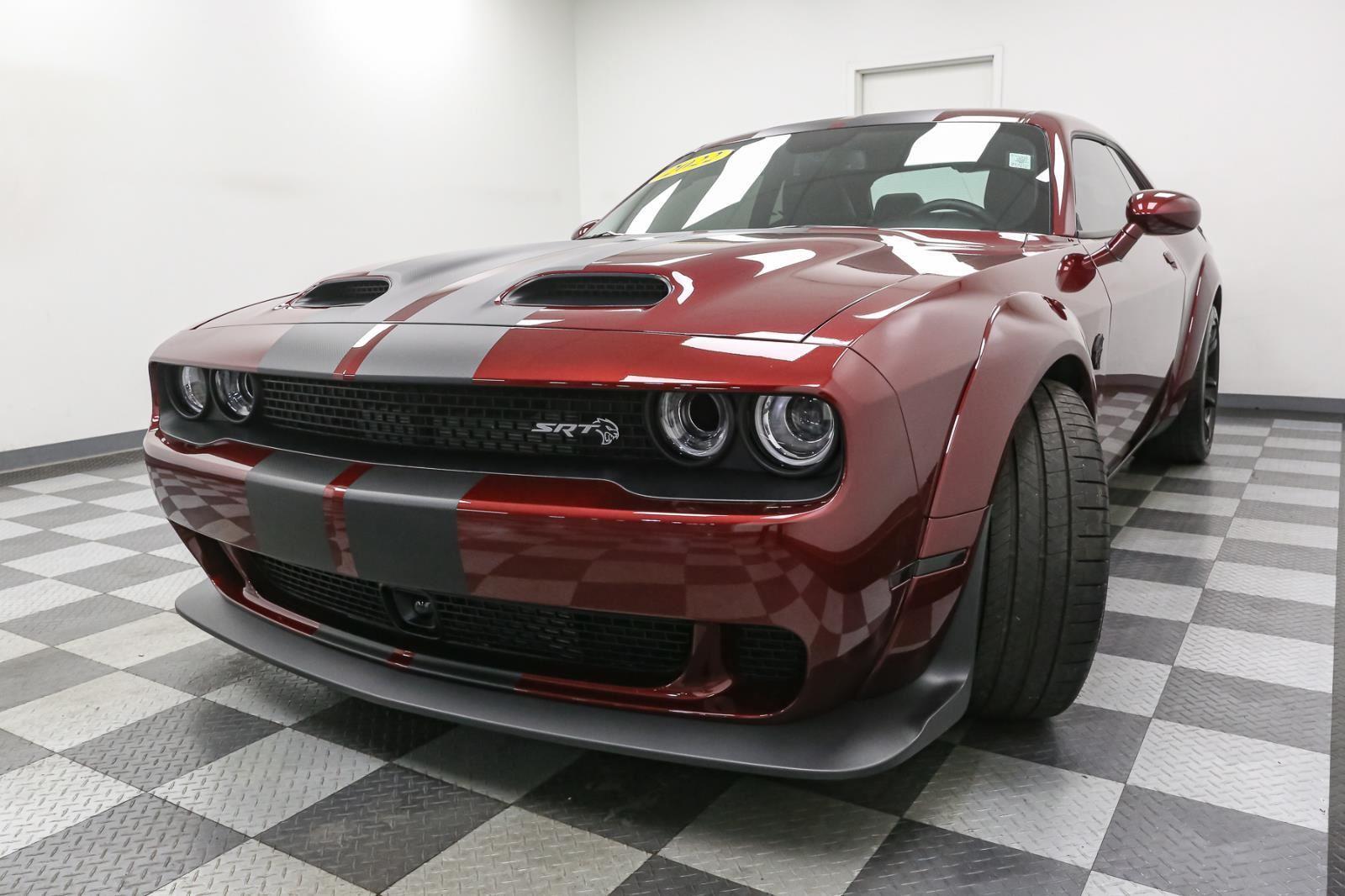 2022 Dodge Challenger SRT8 Hellcat Widebody photo 4