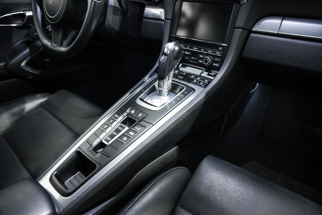 2013 Porsche 911 4S photo 26