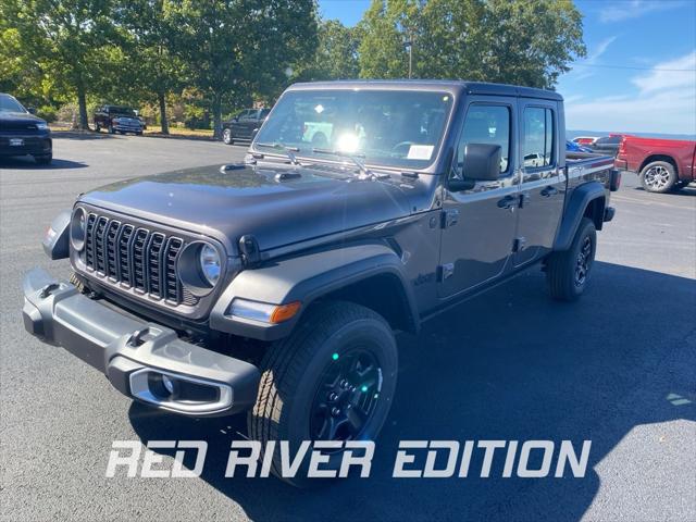 2025 Jeep Gladiator Sport's photo