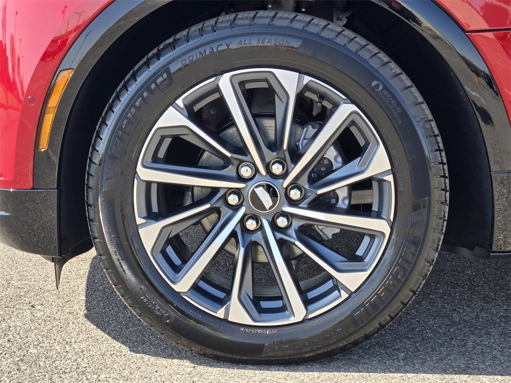 2025 Cadillac Lyriq Sport photo 12