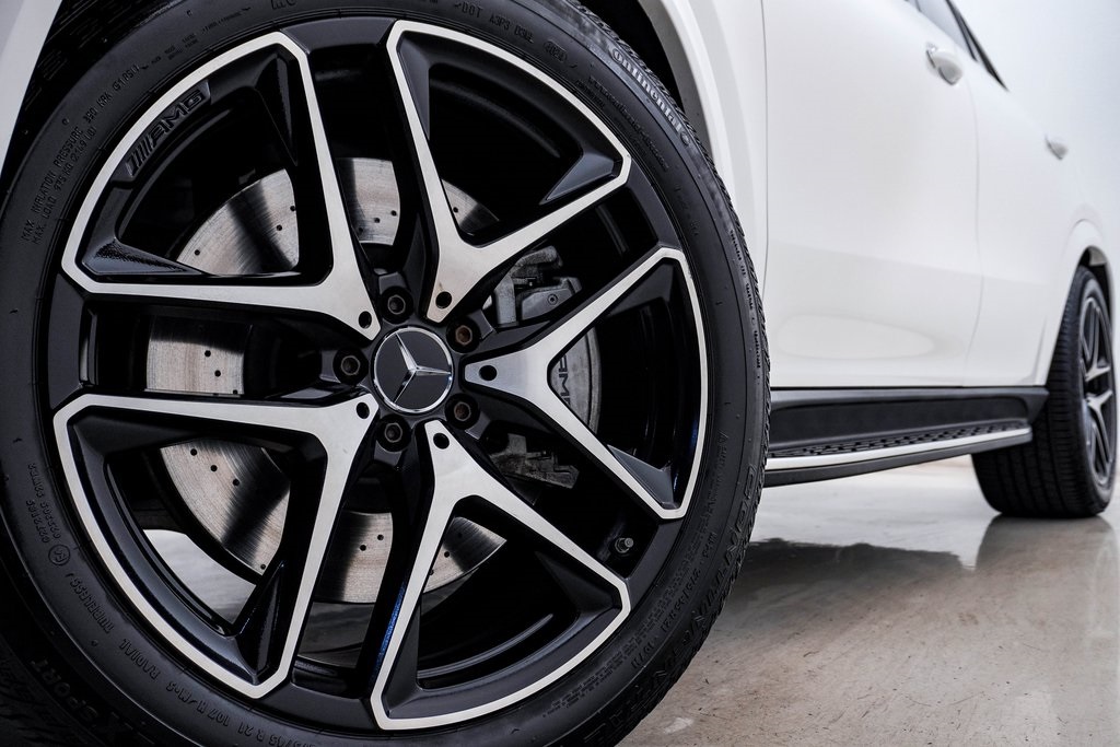 2022 Mercedes Benz GLE 53 photo 3