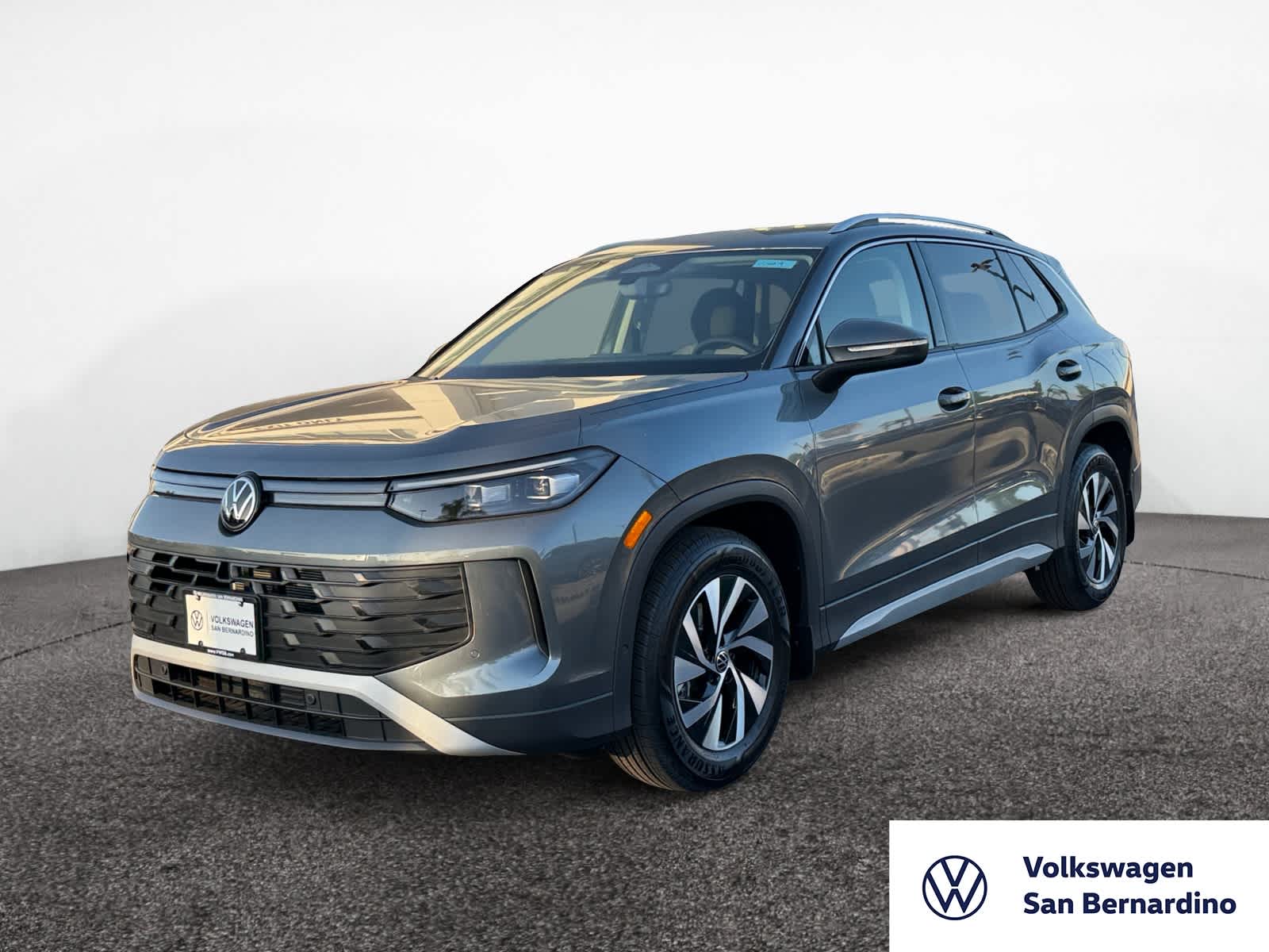 2026 Volkswagen Tiguan S's photo