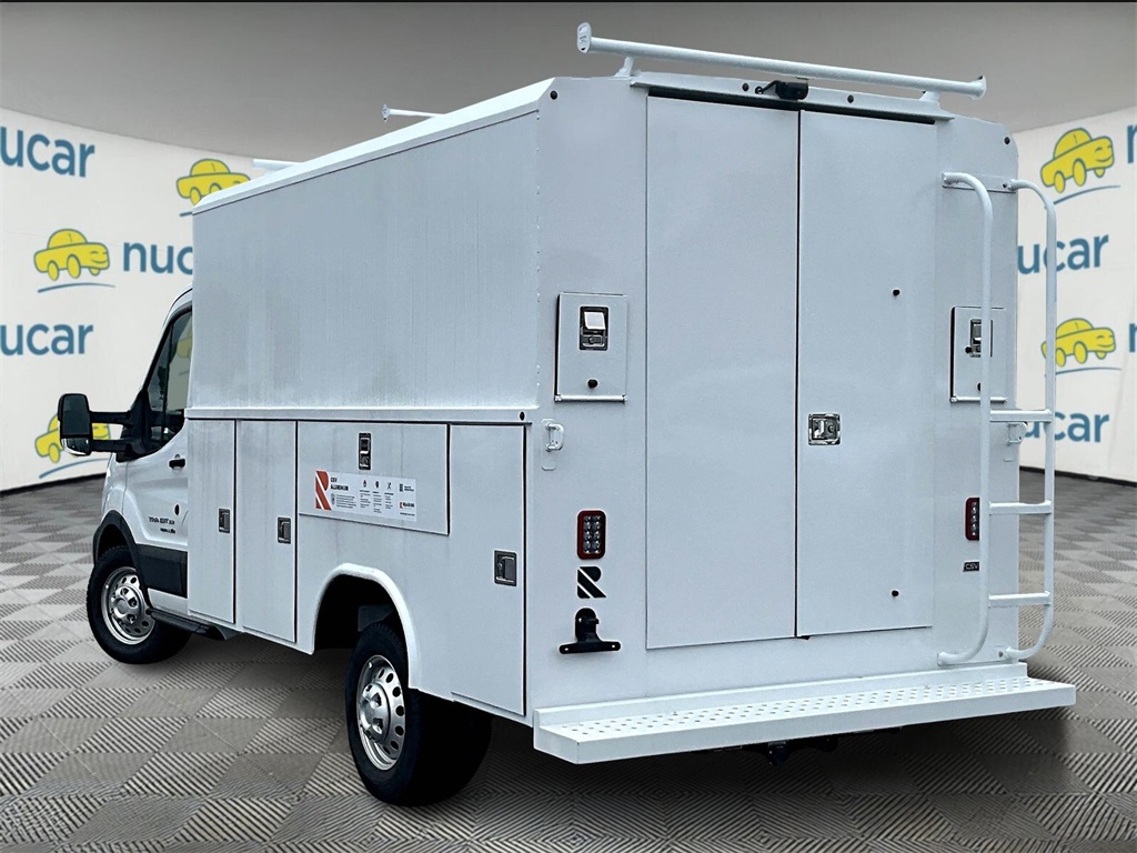 2025 Ford Transit photo 5