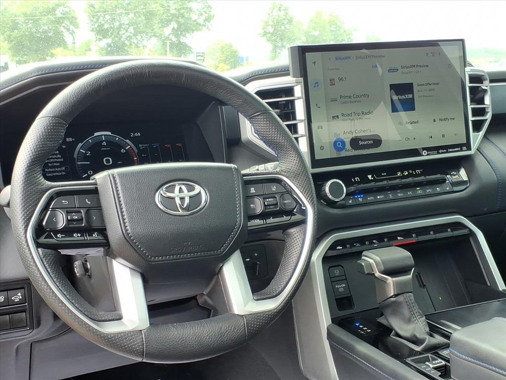 2024 Toyota Sequoia Platinum photo 9