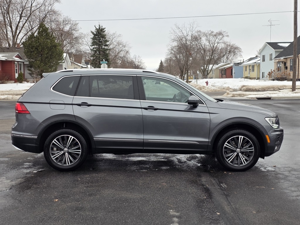 2018 Volkswagen Tiguan SEL's photo