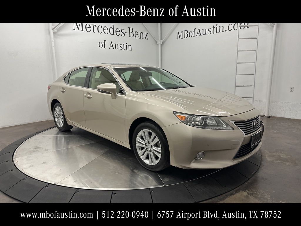 2013 Lexus ES 350's photo