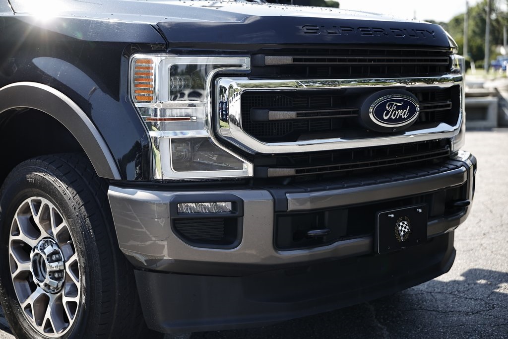 2022 Ford F-350 photo 13