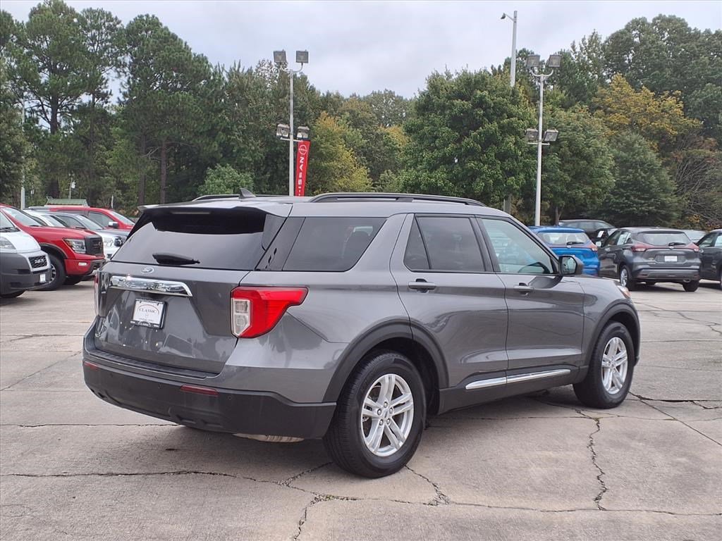 Image of Pre-Owned 2024 Ford Explorer XLT