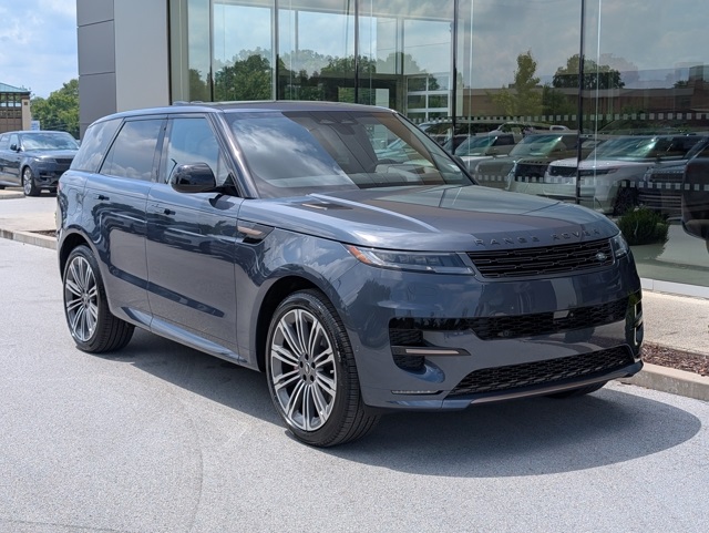 2025 Land Rover Range Rover Sport SE photo 6