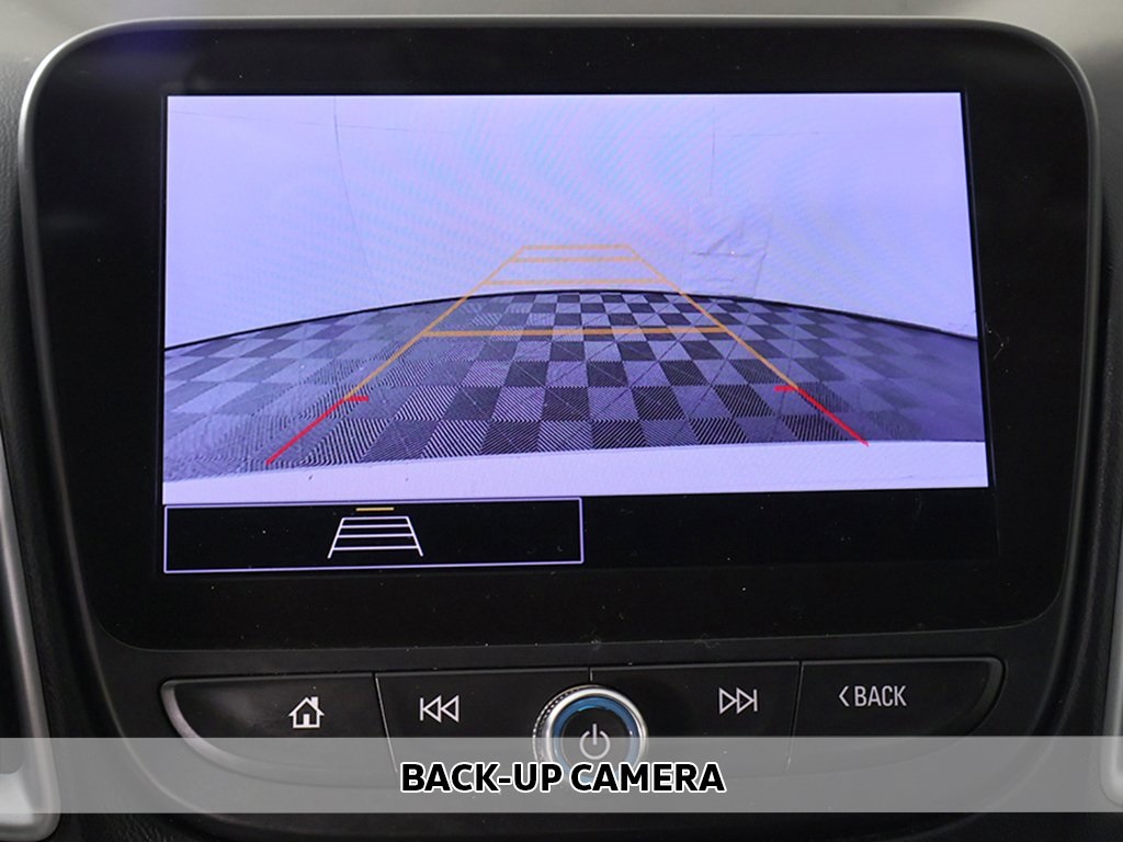 2023 Chevrolet Malibu 1LT photo 3