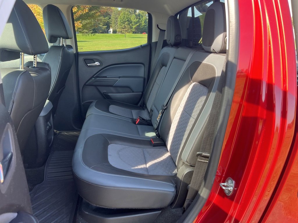 2016 Chevrolet Colorado Z71 photo 10