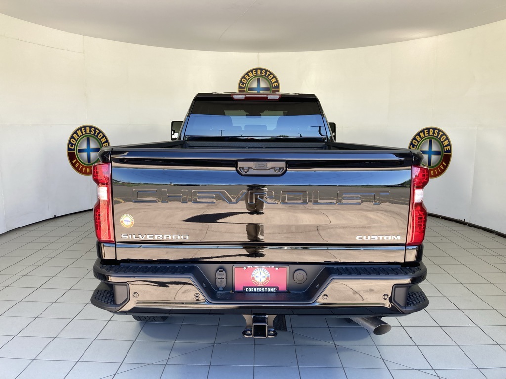 2025 Chevrolet Silverado 2500HD Custom photo 19