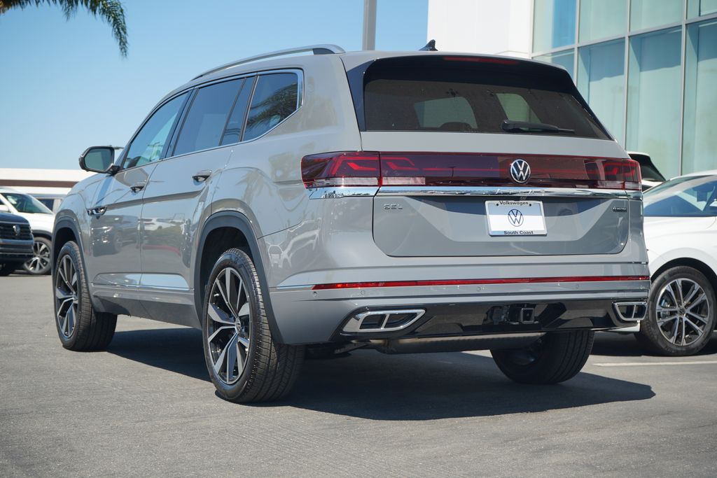 2025 Volkswagen Atlas SEL Premium R-Line photo 3