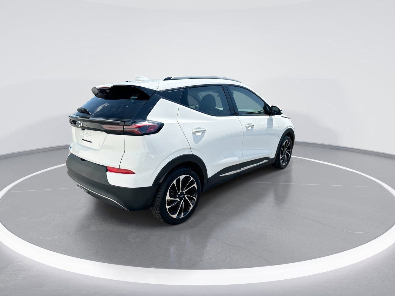 2022 Chevrolet Bolt EUV Premier photo 8