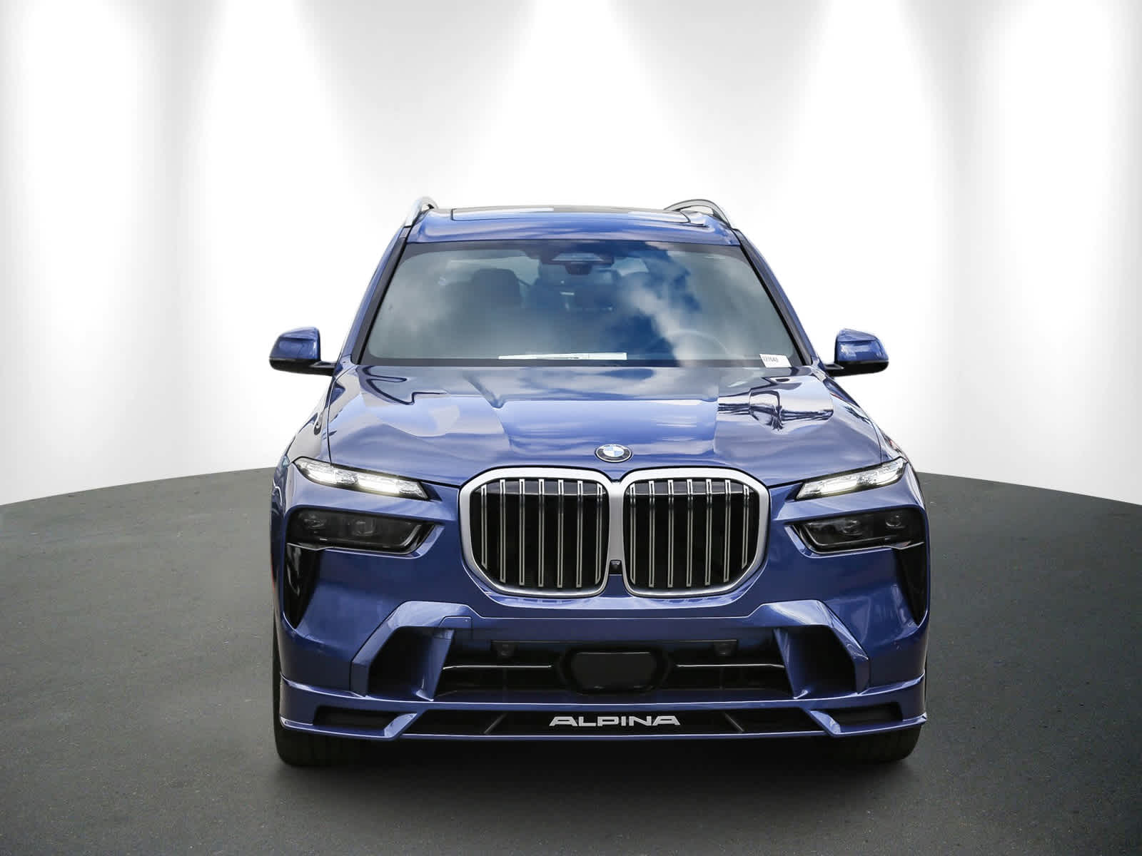 2025 Bmw X7 ALPINA XB7 photo 2