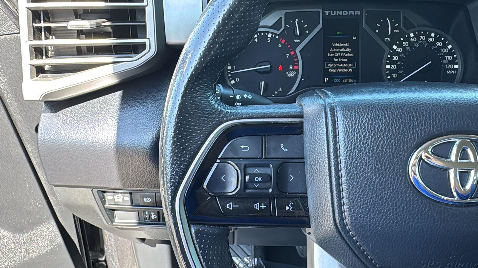 2022 Toyota Tundra SR5 CrewMax photo 16