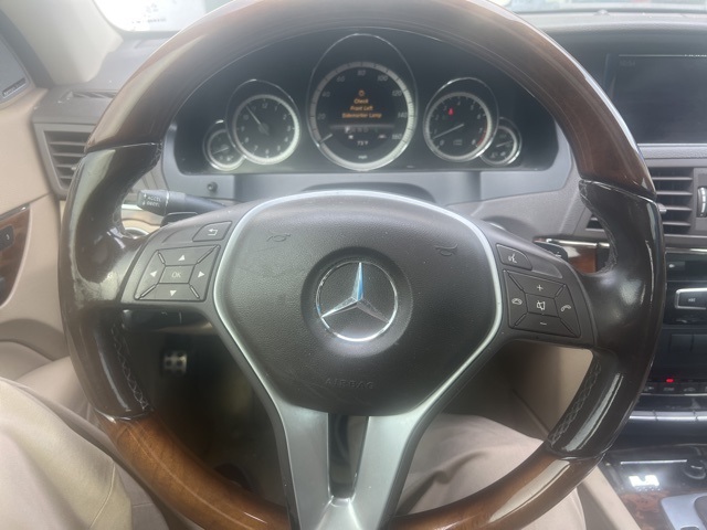 2013 Mercedes Benz E 350 Coupe photo 3
