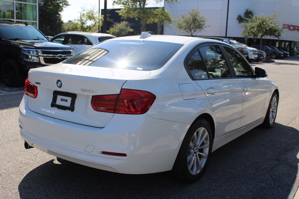 2018 Bmw 320i xDrive Sedan photo 4