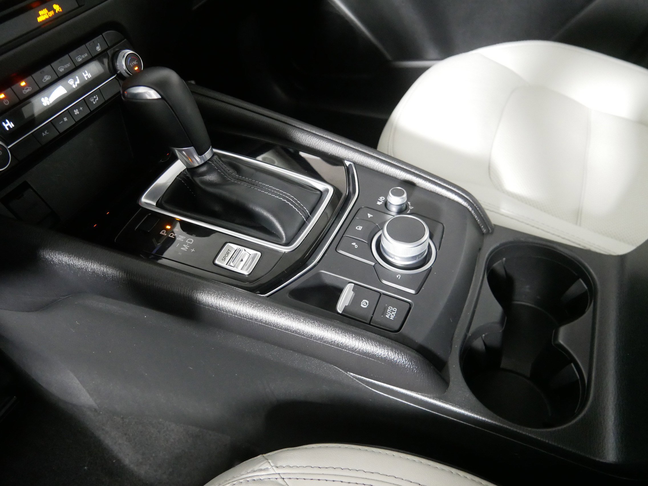 2025 Mazda CX-5 2.5 S Preferred photo 22