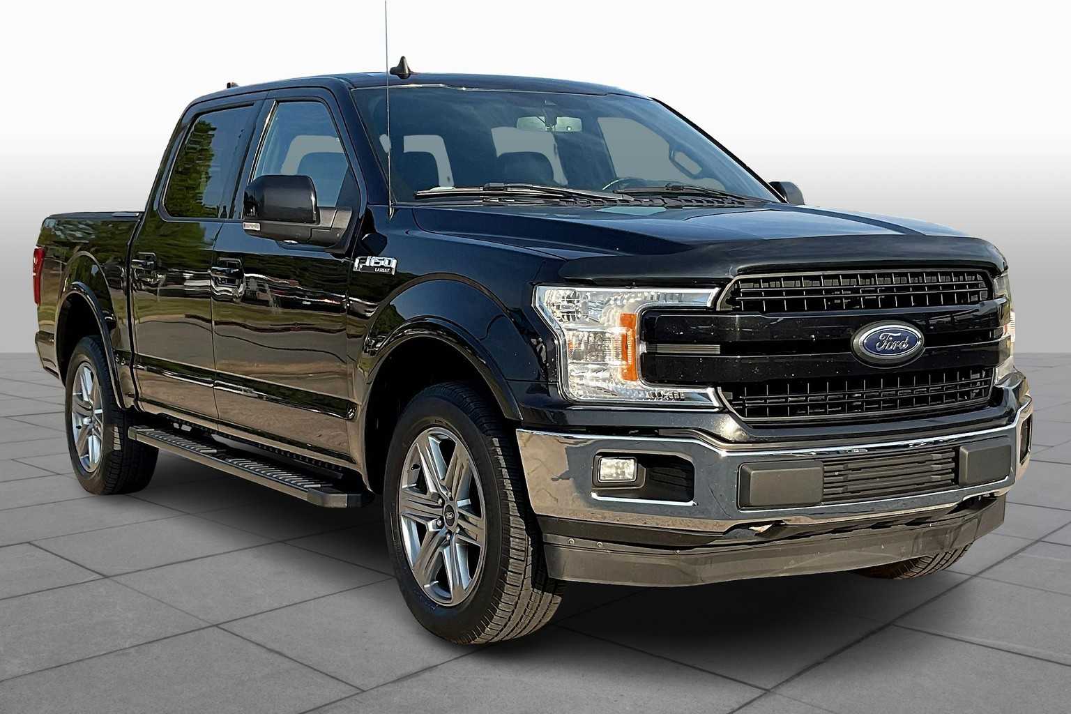 2019 Ford F-150 Lariat photo 2
